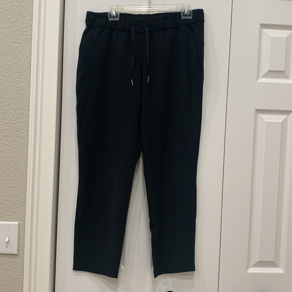 Lululemon pants - Picture 2 of 6